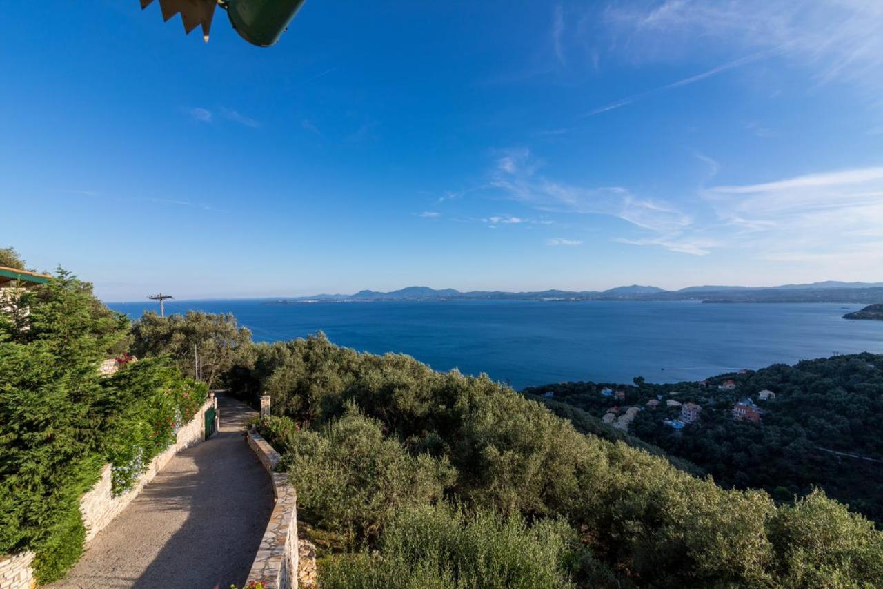 Zeta * Nisaki (Corfu)