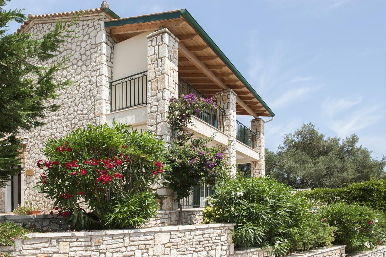 Zeta * Nisaki (Corfu)
