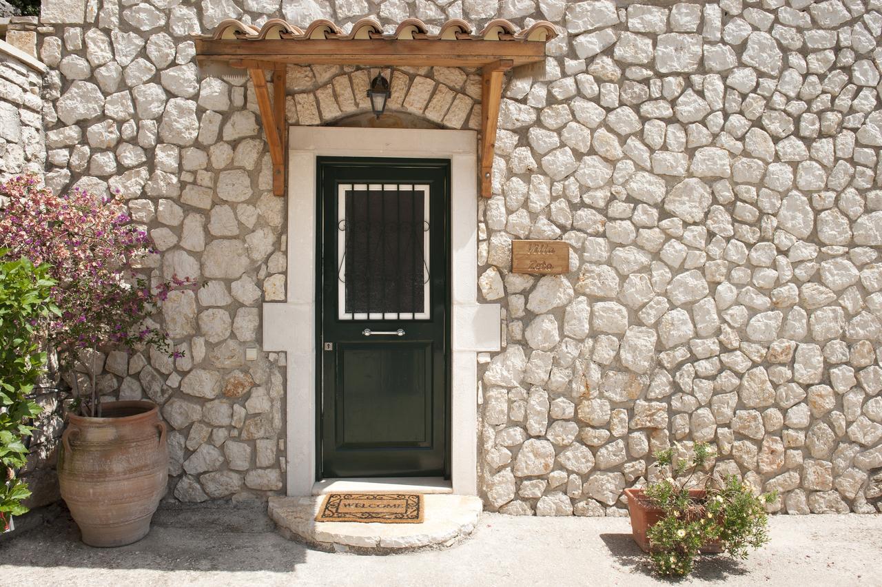 Zeta * Nisaki (Corfu)